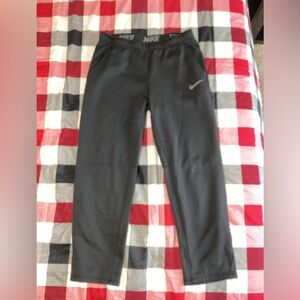 Nike drifit mens L black sweatpants